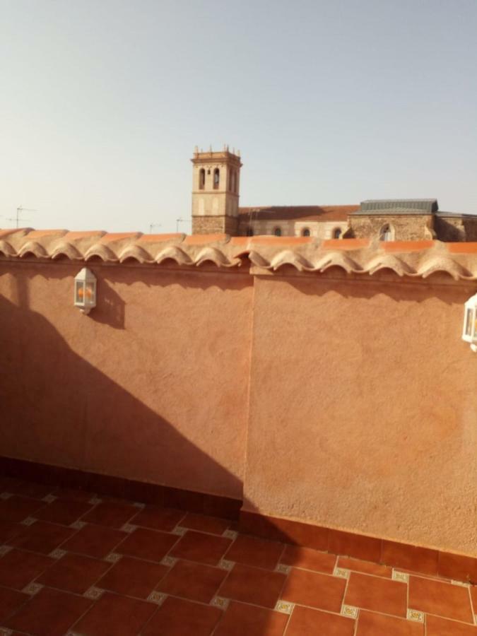 Apartamento Turistico Antigua Universidad Almagro Eksteriør billede