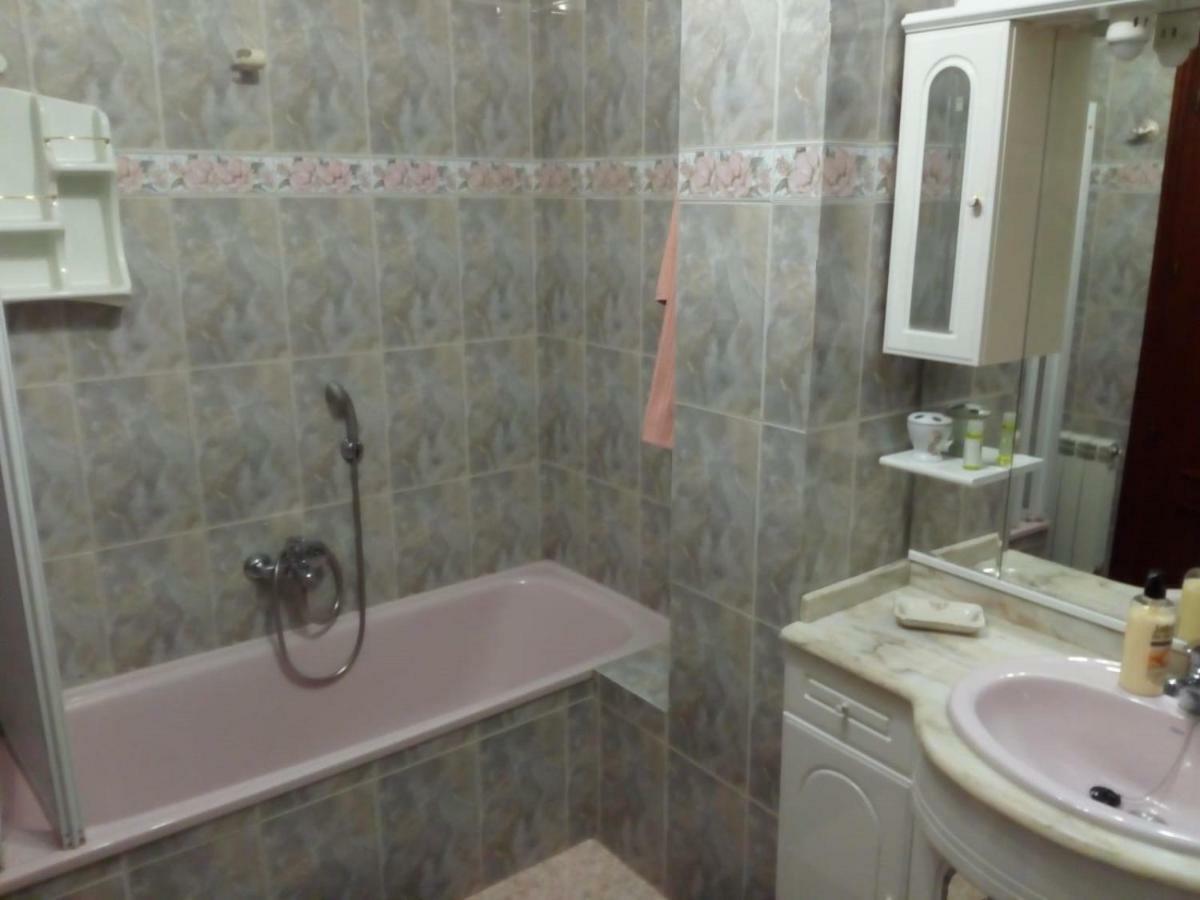 Apartamento Turistico Antigua Universidad Almagro Eksteriør billede